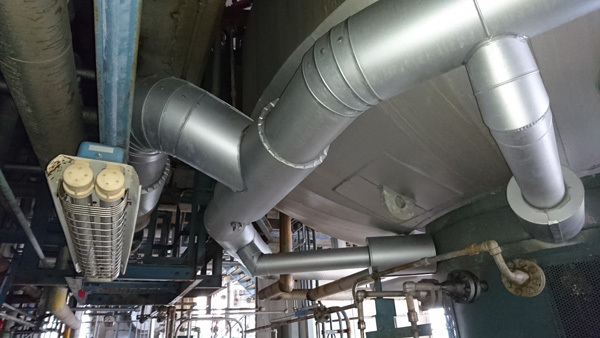 画像:配管断熱施工_その2